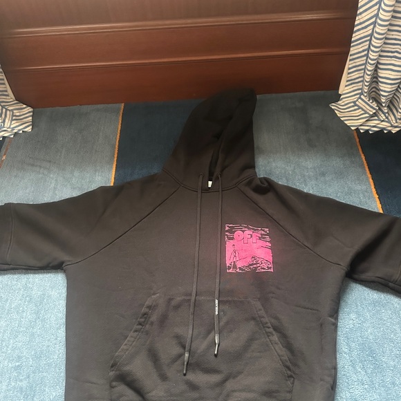 Off-White Black and Pink Men's Sweater